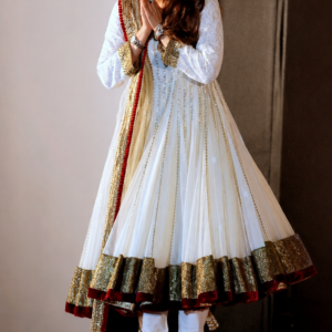 Aishwarya Rai Inspired Off-White Anarkali Outfit - FIND5STAR